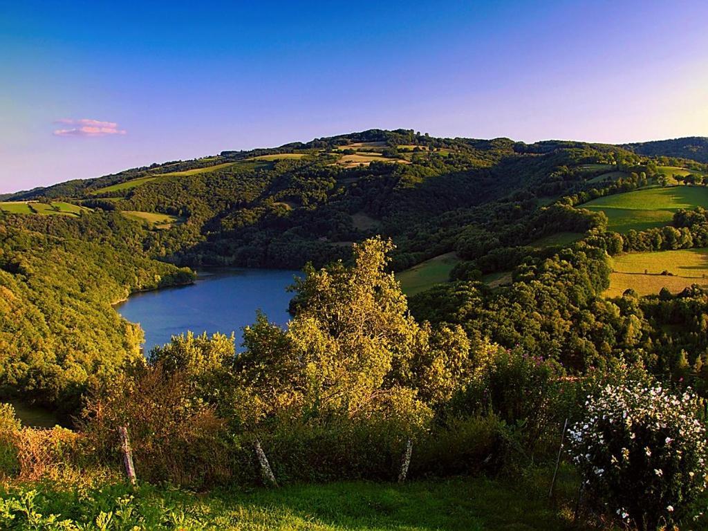 Auberge Du Lac Mandailles  Luaran gambar